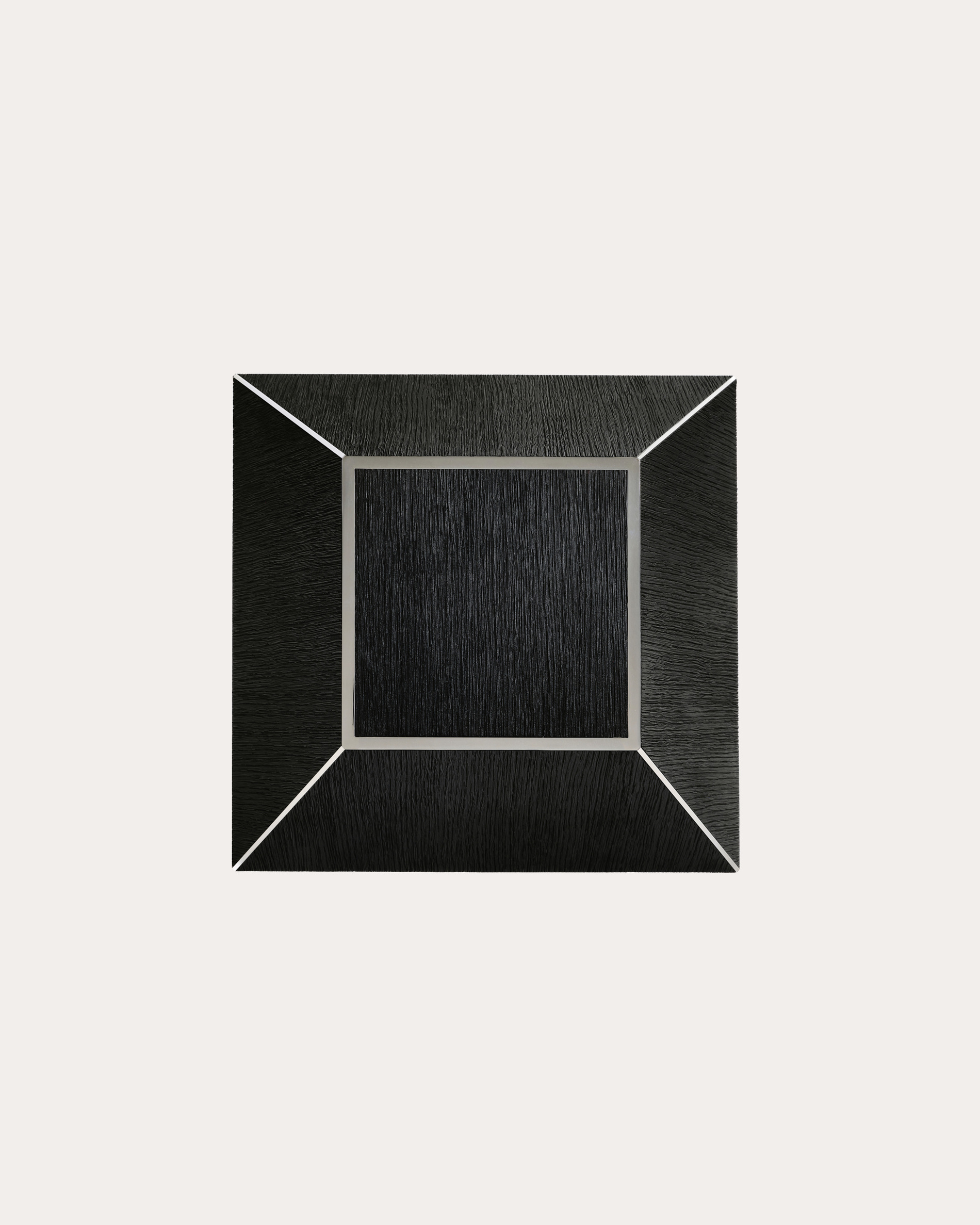 Trois carats side table • collector