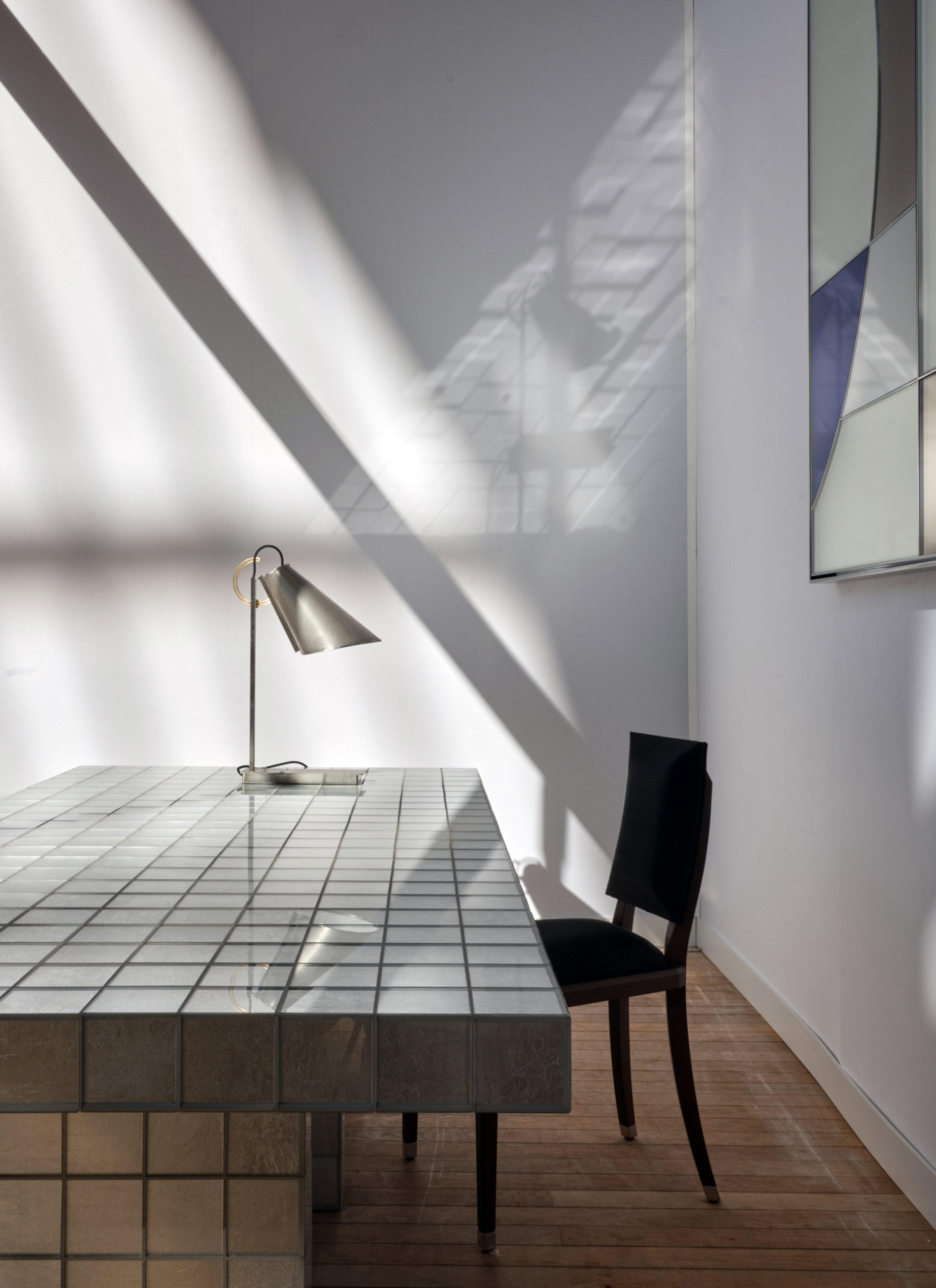 Compas dans l'oeil table lamp