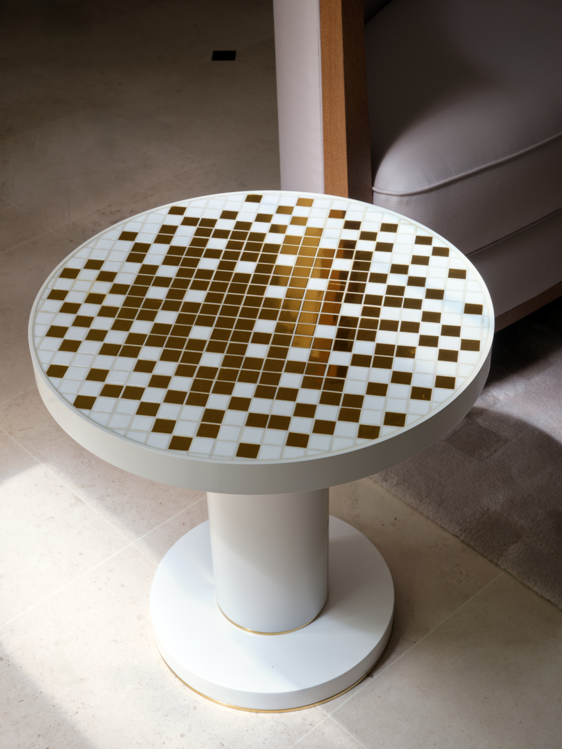Bouton d'Or side table • collector