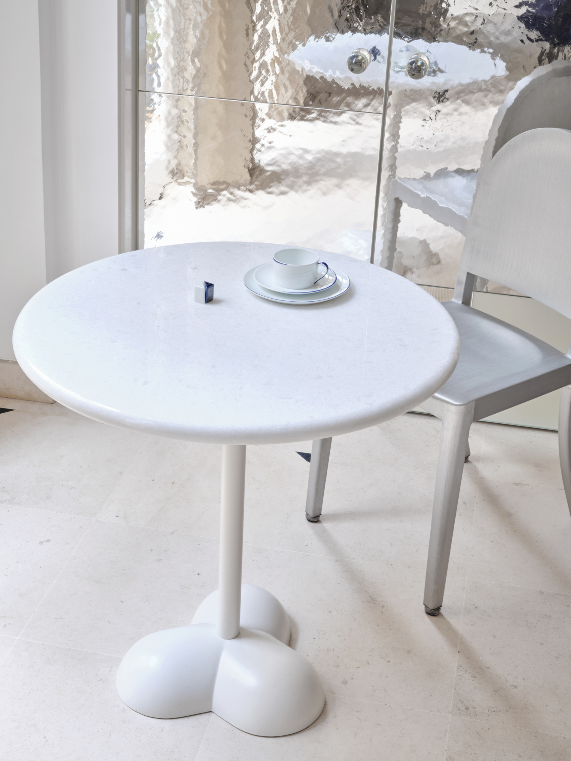 Trèfle bistro table