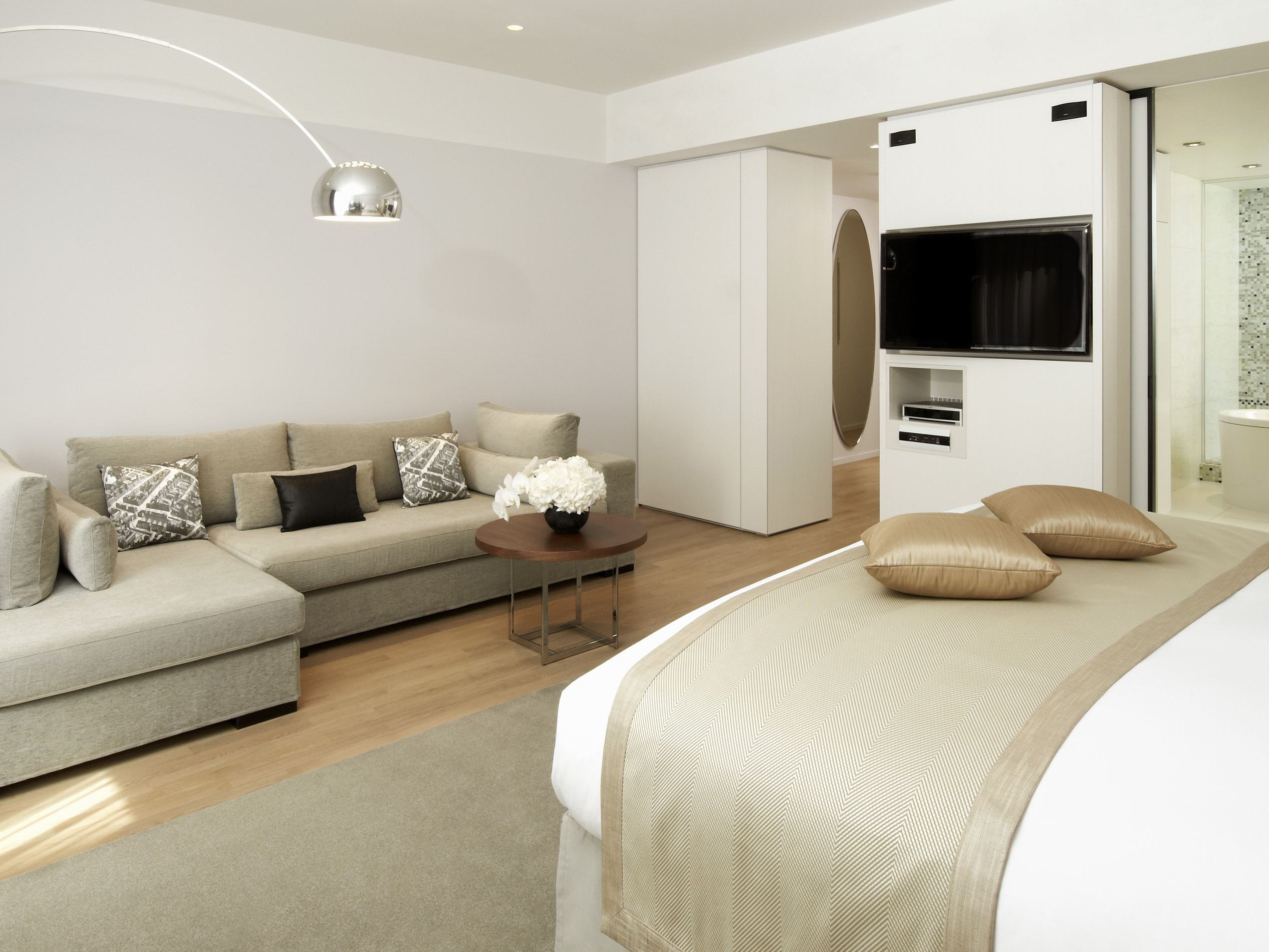 Sofitel Hotel, Paris Arc de Triomphe 