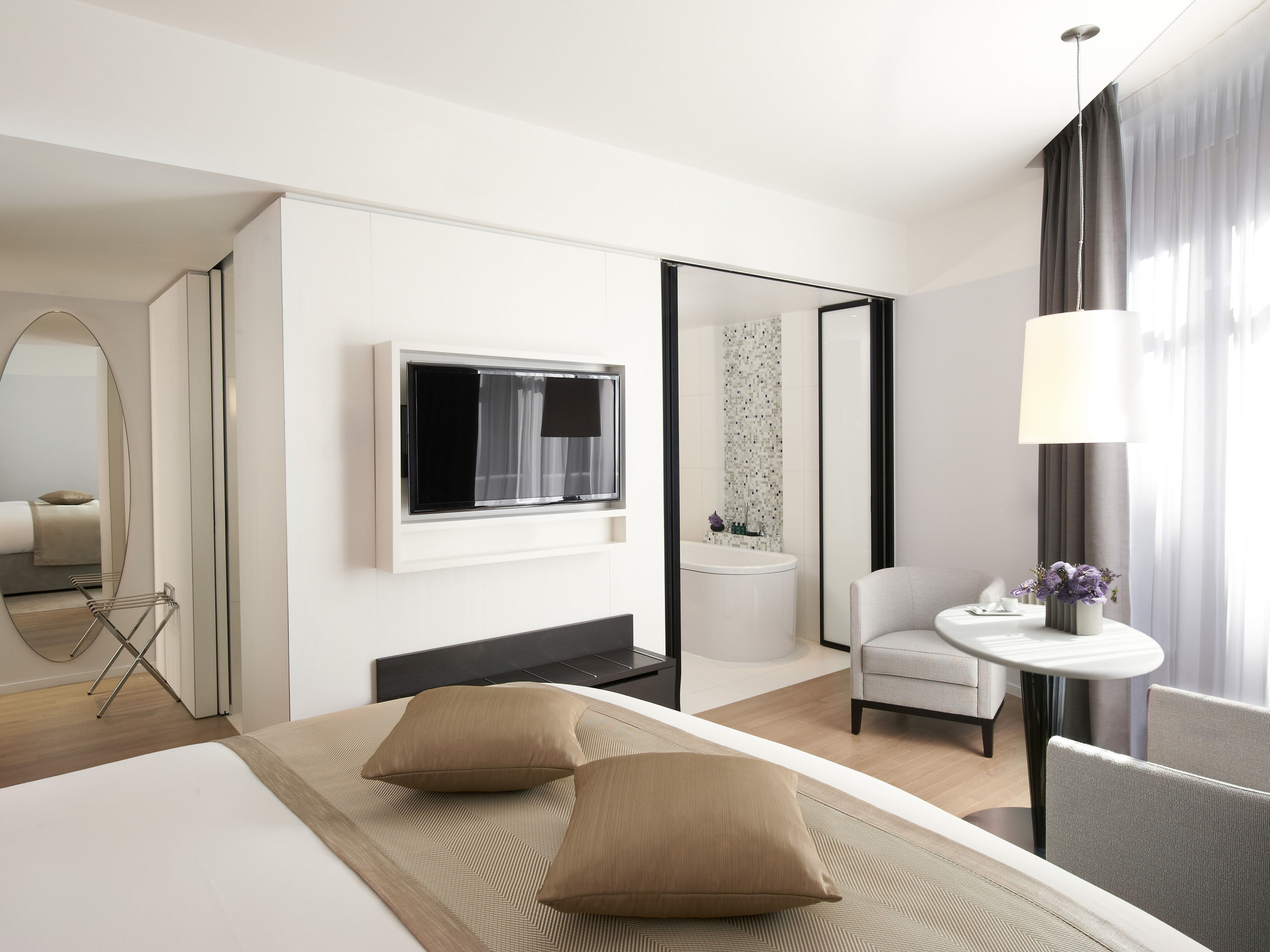 Sofitel Hotel, Paris Arc de Triomphe 