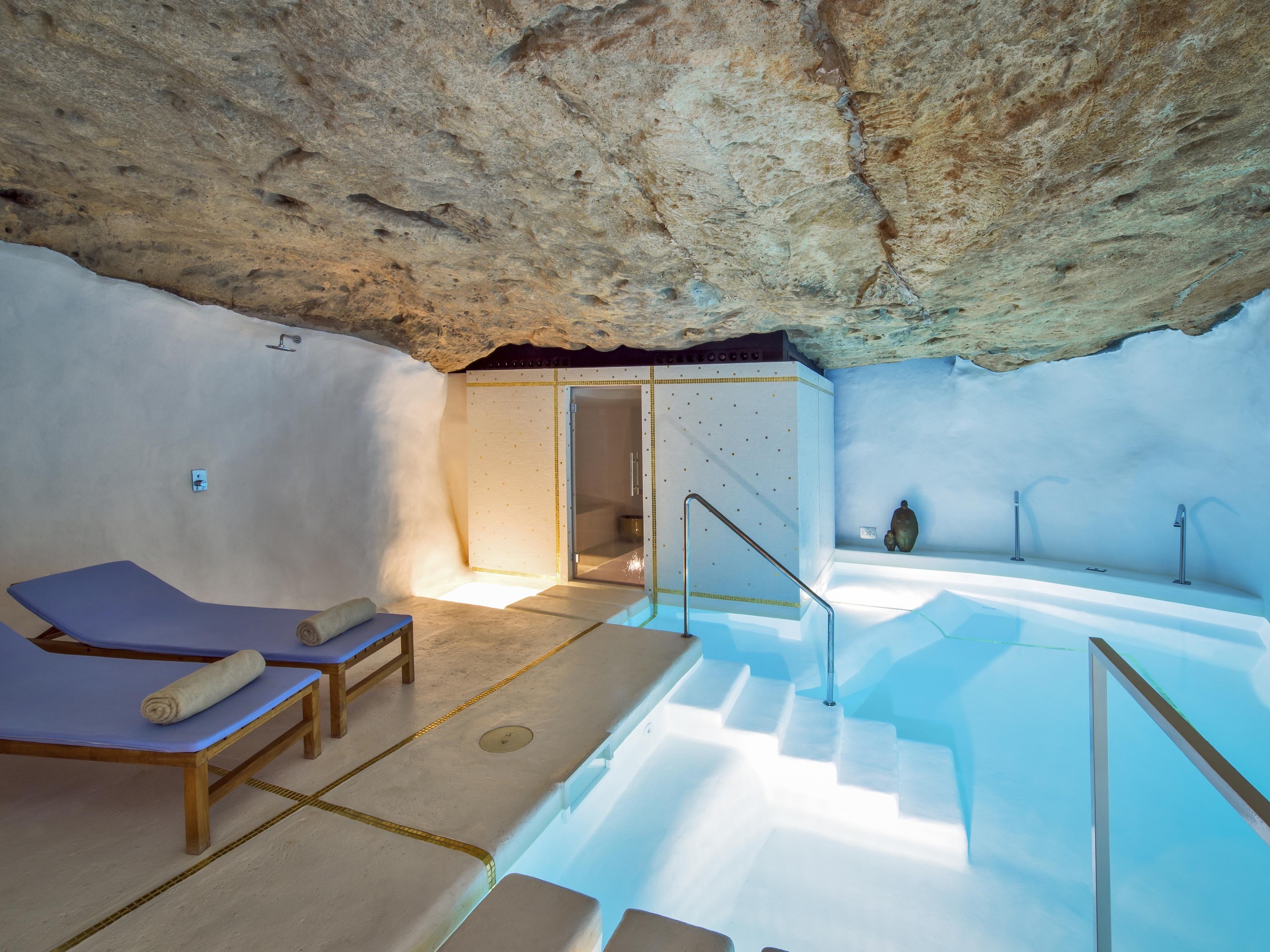Can Faustino Palace, Menorca