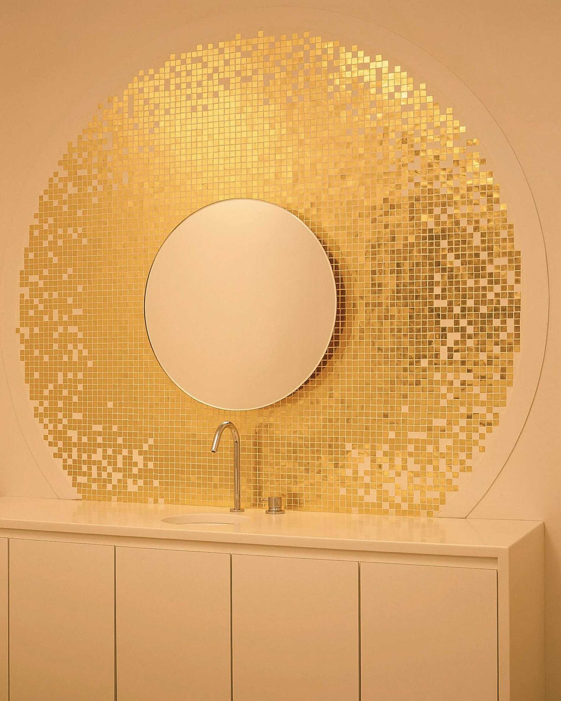 Guerlain Store, Champs-Élysées Paris