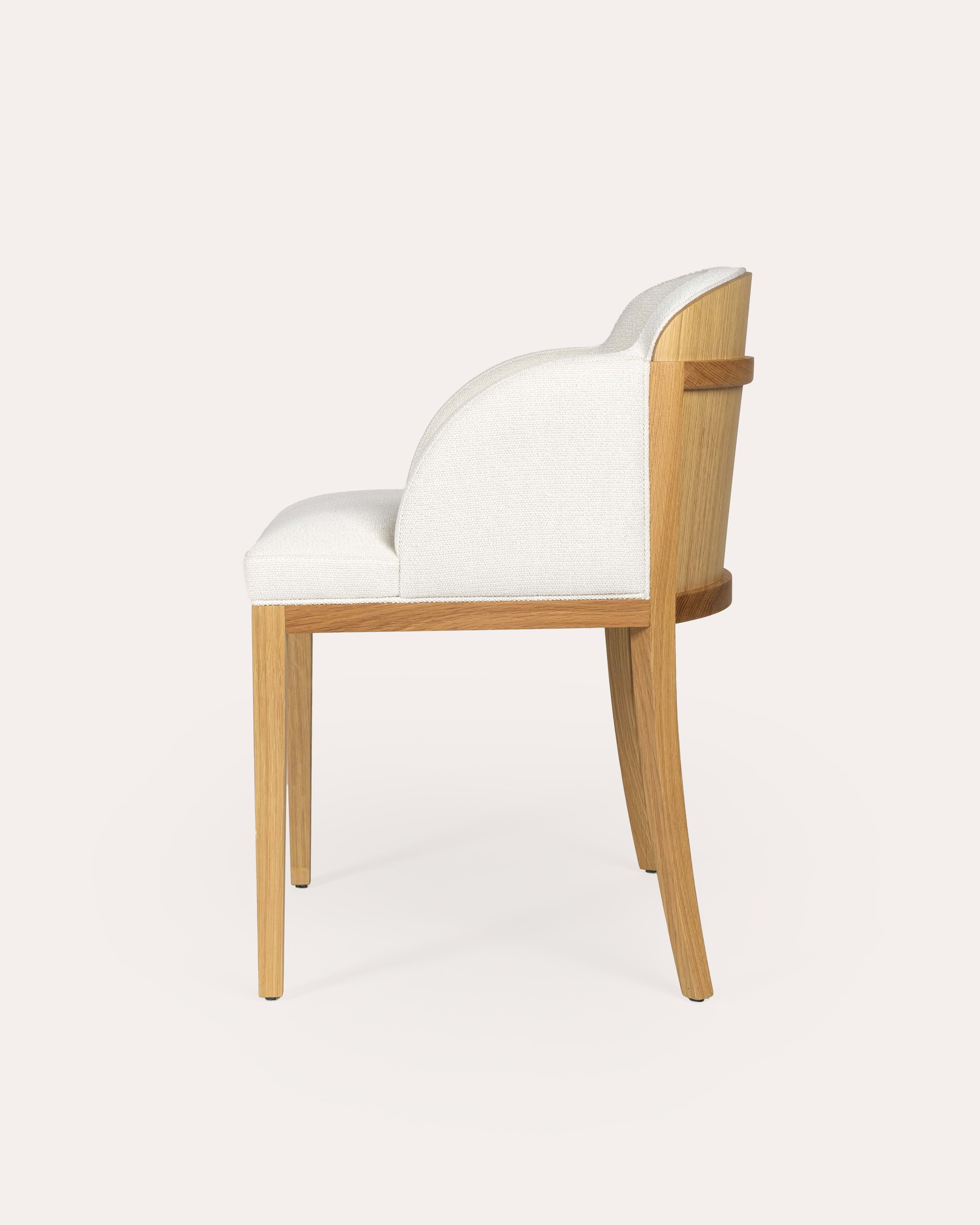 Assis sur un nuage chair