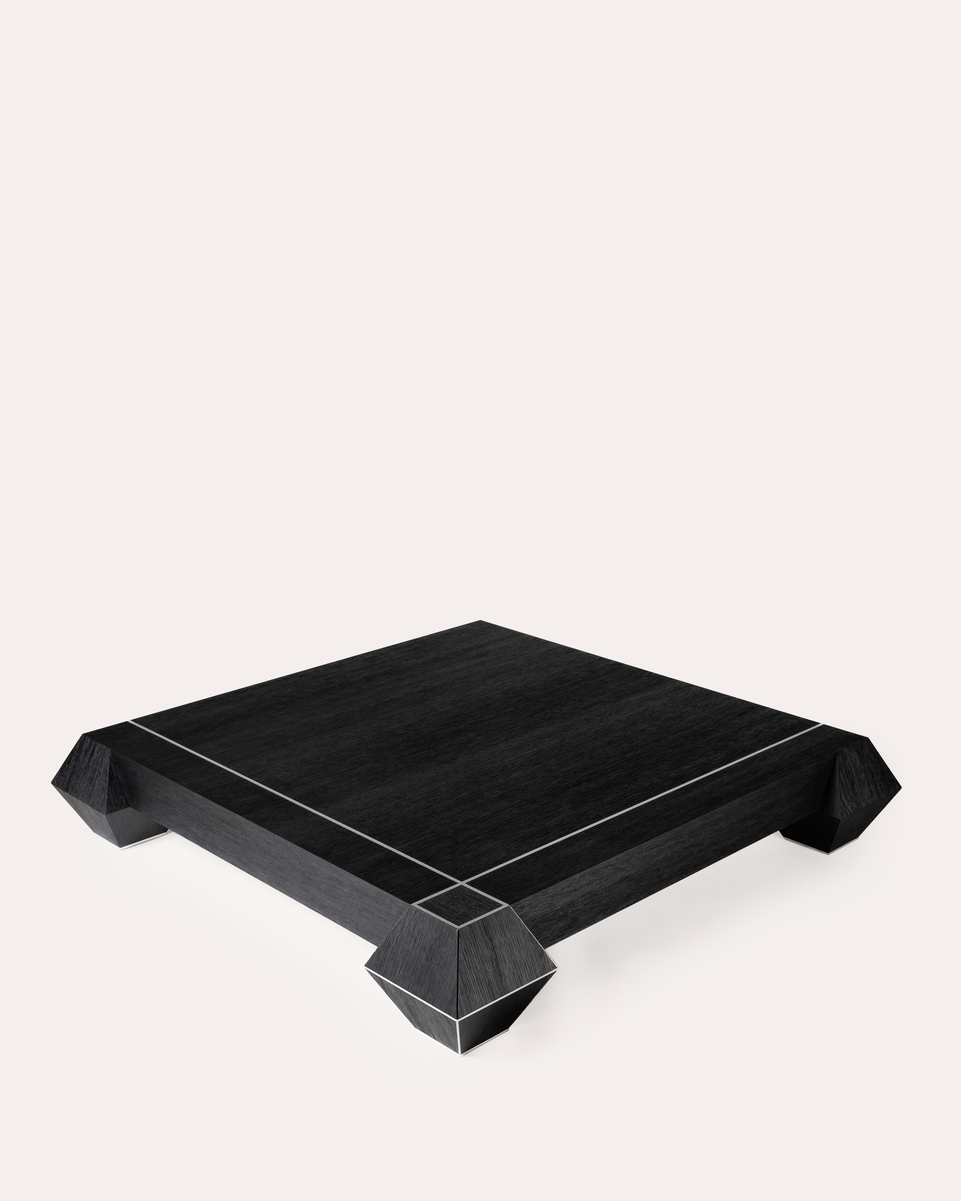 Trois carats et demi low table • collector