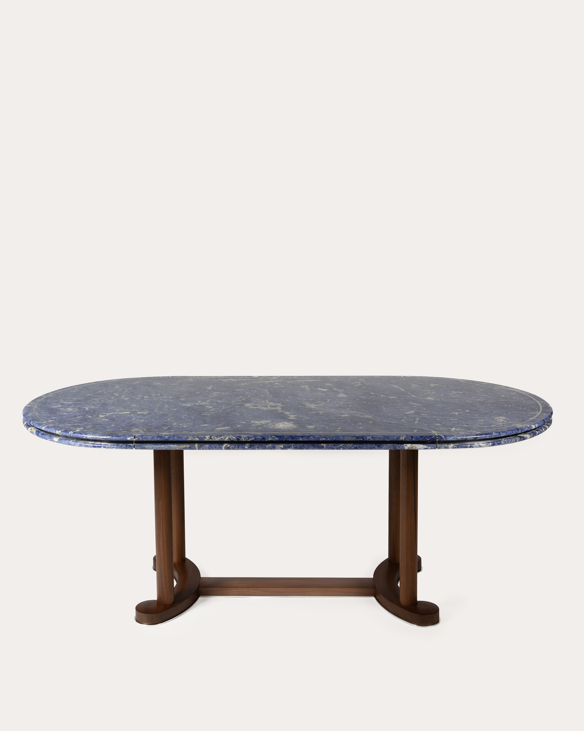 Table Eloge de la courbe