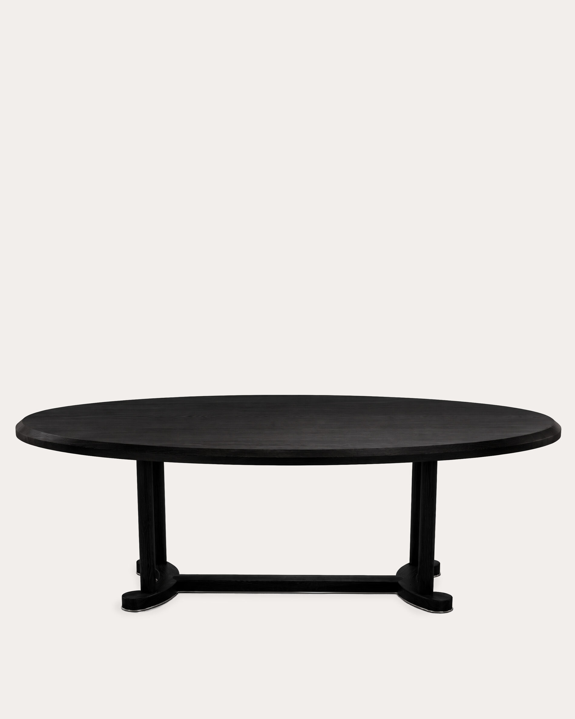 Eloge de la Courbe dining table