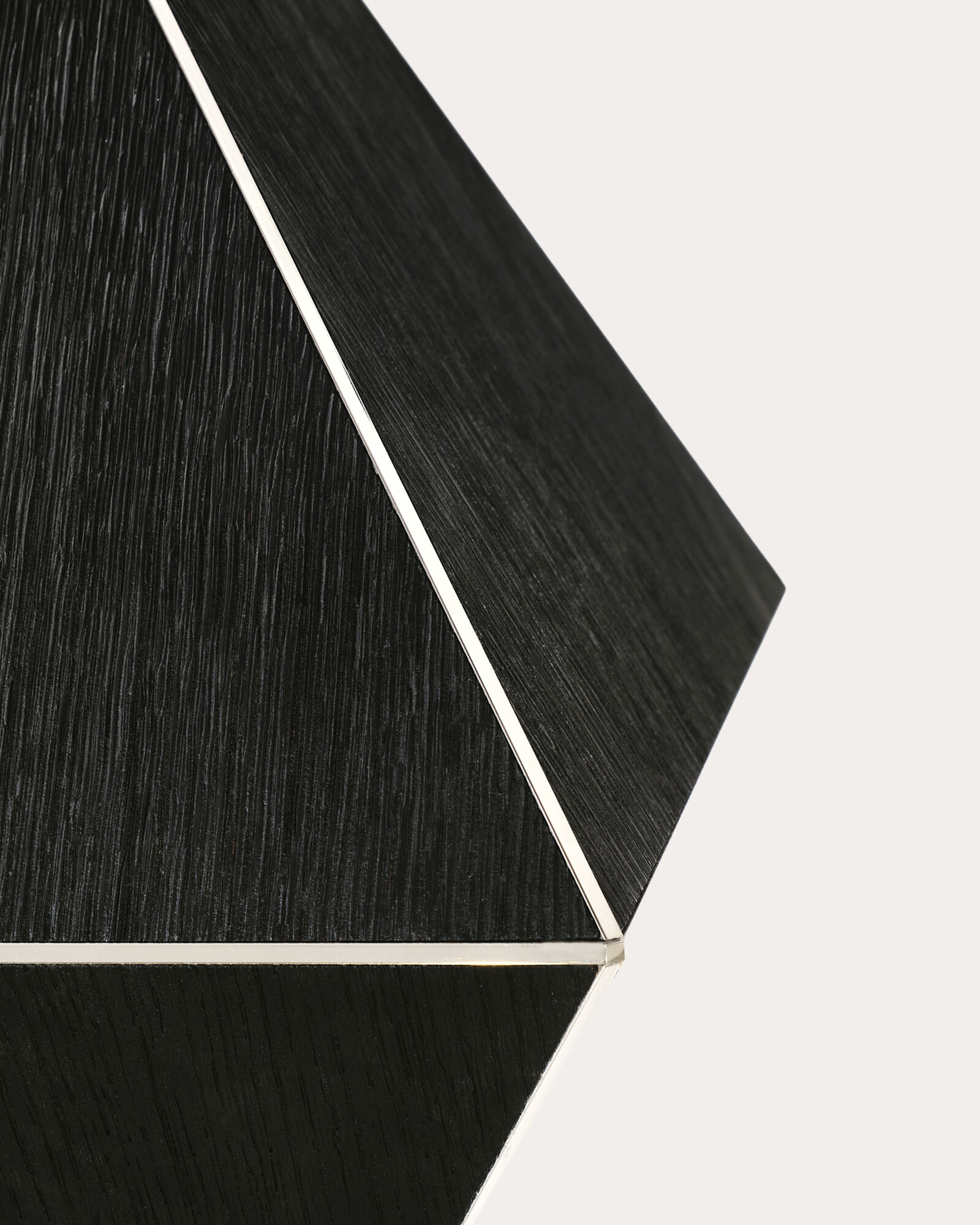 Table d'appoint Trois carats • collector