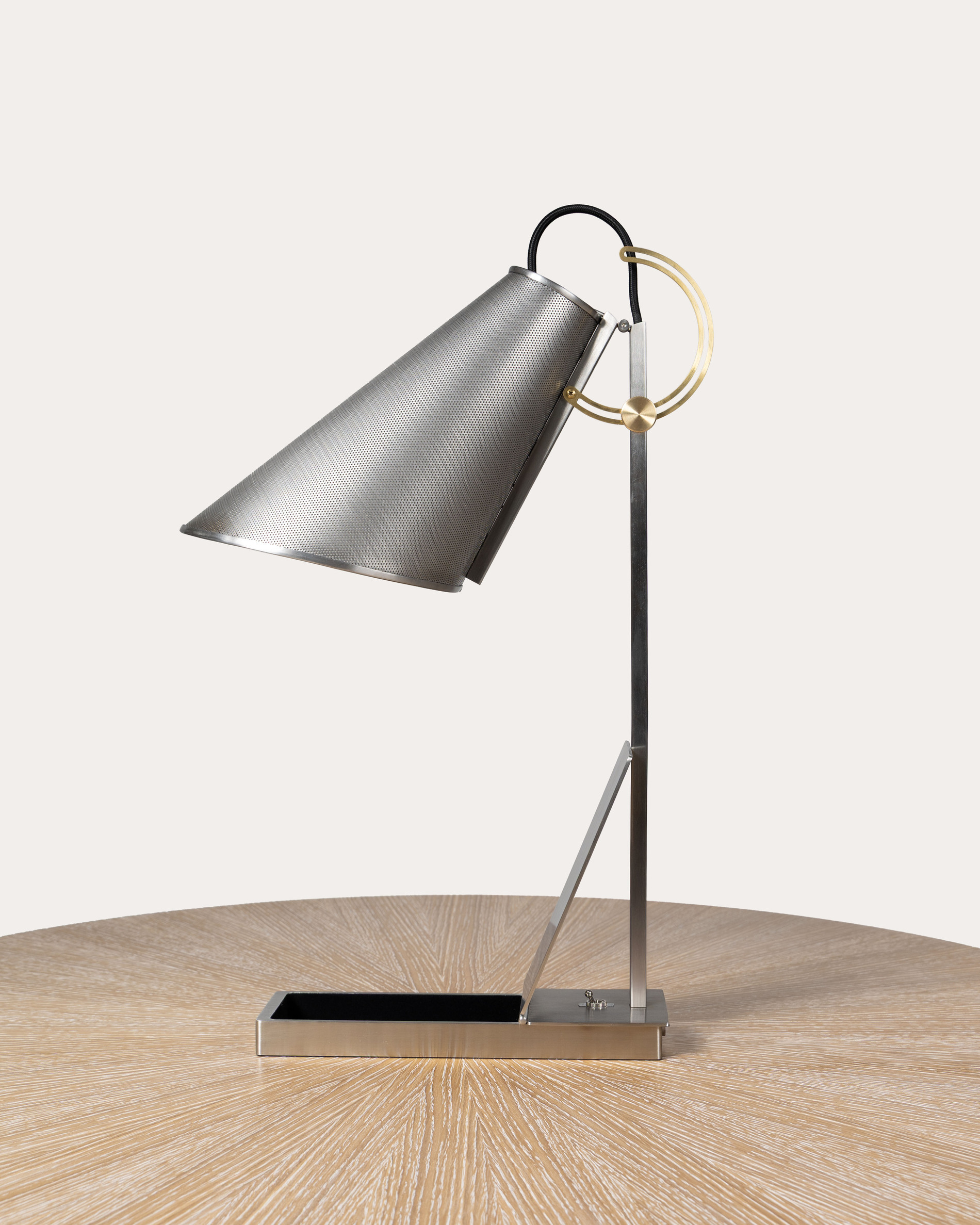 Lampe de table Compas dans l'oeil
